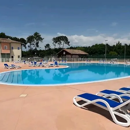 בית נופש Chez Pauline Et Pierre סוסטון