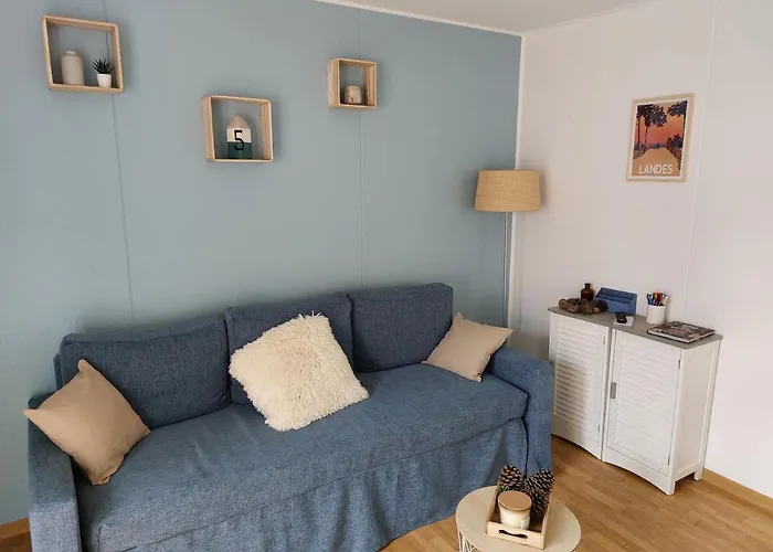 Chez Pauline Et Pierre *