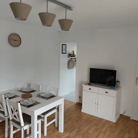 Chez Pauline Et Pierre * Сустон