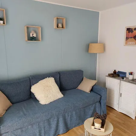 Chez Pauline Et Pierre *